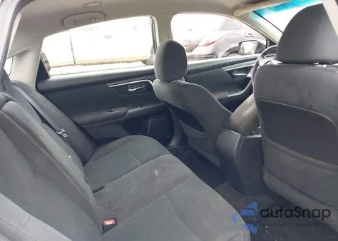 2014 Nissan Altima 2.5 S из США, поврежденный, VIN 1N4AL3AP5EN222610